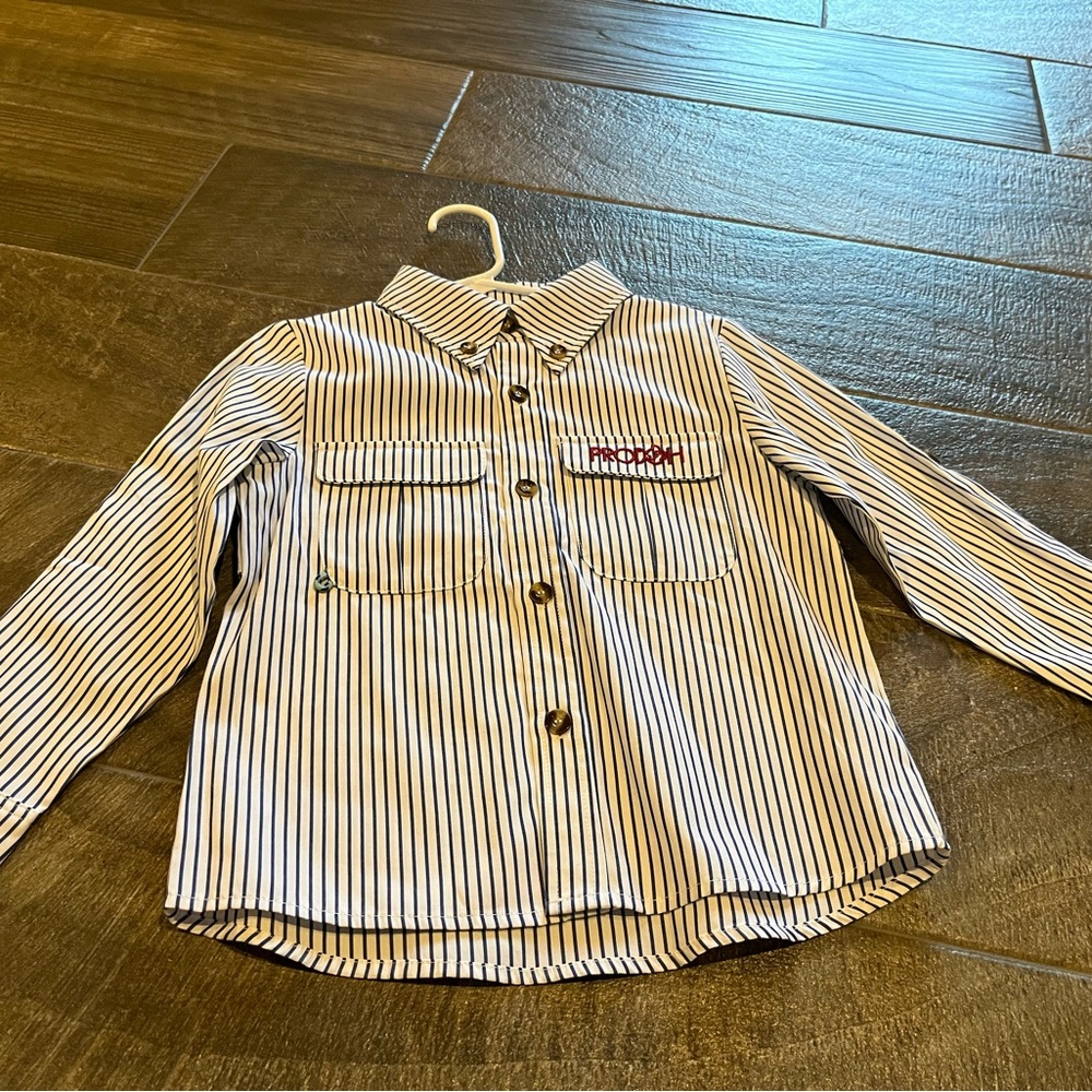 4t Prodoh button down NWOT